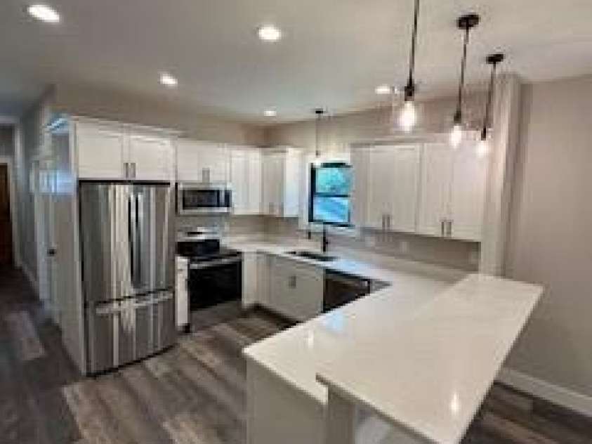203 2 Oconeechee Avenue, Black Mountain, NC 28711.  MLS# CAR4313516, YatesRealty ID 6210. 