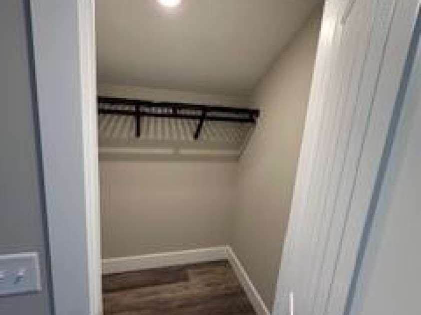 203 2 Oconeechee Avenue, Black Mountain, NC 28711.  MLS# CAR4313516, YatesRealty ID 6210. 