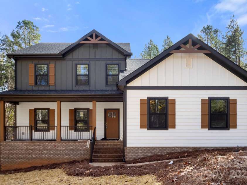 4641 Yellow Poplar Lane, Concord, NC 28025.  MLS# CAR4278281, YatesRealty ID 6210. 