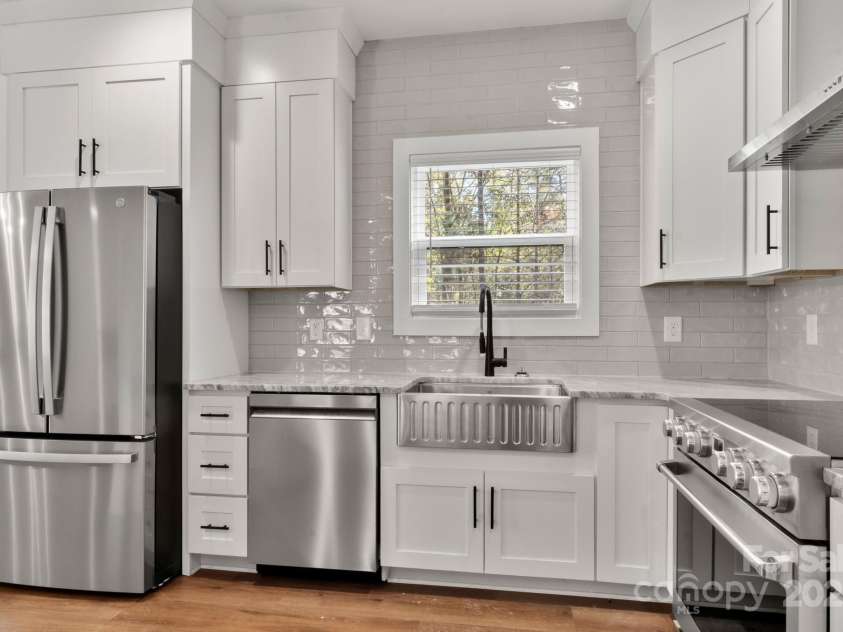 4641 Yellow Poplar Lane, Concord, NC 28025.  MLS# CAR4278281, YatesRealty ID 6210. 