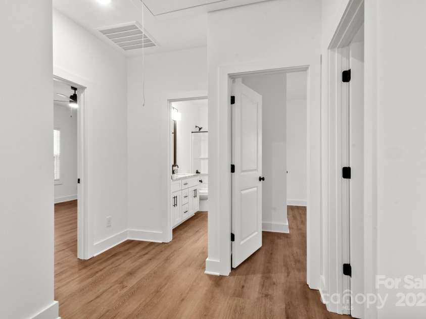 4641 Yellow Poplar Lane, Concord, NC 28025.  MLS# CAR4278281, YatesRealty ID 6210. 