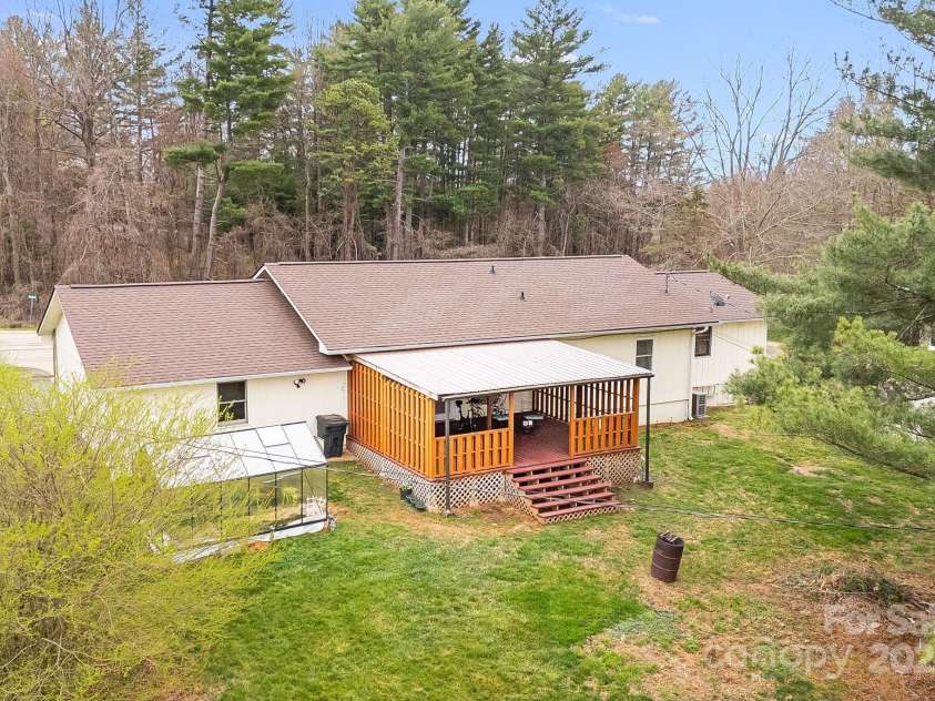 413 Morgan Road, Candler, NC 28715.  MLS# CAR4240866, YatesRealty ID 6213. 