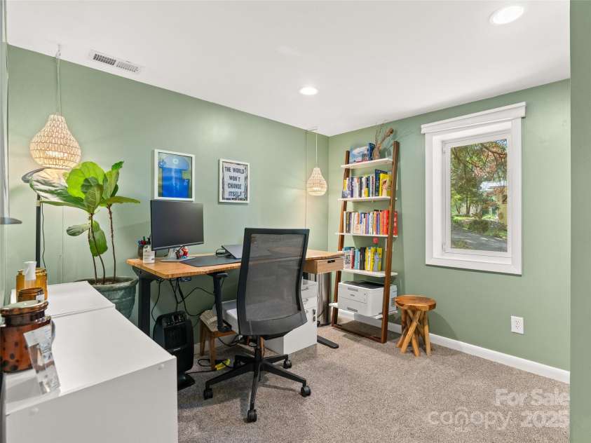 93 Morningside Drive, Asheville, NC 28806.  MLS# CAR4244401, YatesRealty ID 6214. Basement office.