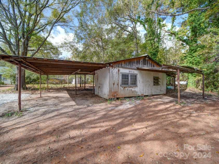 440 Cherry Street, Wadesboro, NC 28170.  MLS# CAR4198590, YatesRealty ID 6216. Parking for Boat and Tractors