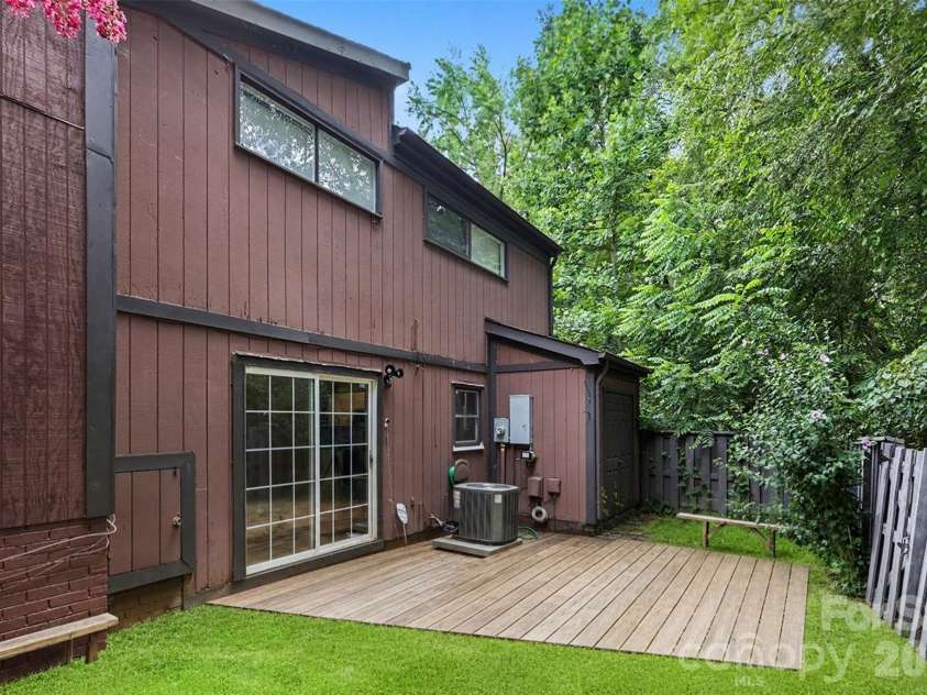 6102 Honeysuckle Lane, Charlotte, NC 28212.  MLS# CAR4336867, YatesRealty ID 6216. Backyard potential