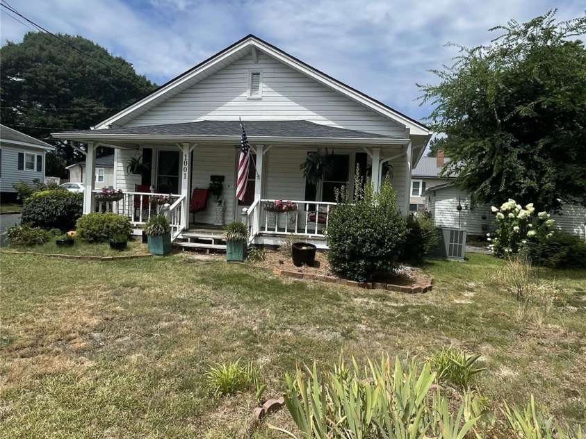 1001 Cannon Boulevard, Kannapolis, NC 28083.  MLS# CAR4286050, YatesRealty ID 6217. 