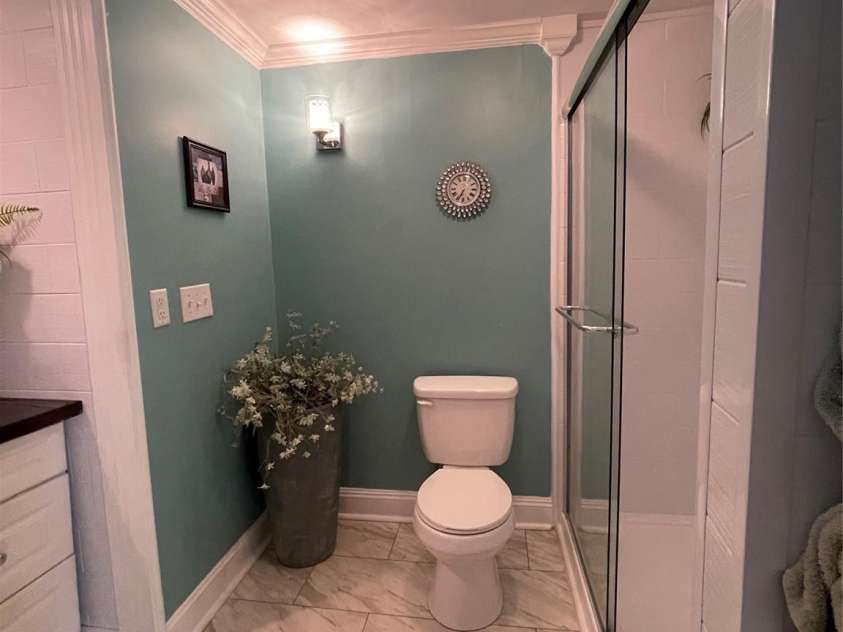 1001 Cannon Boulevard, Kannapolis, NC 28083.  MLS# CAR4286050, YatesRealty ID 6217. 