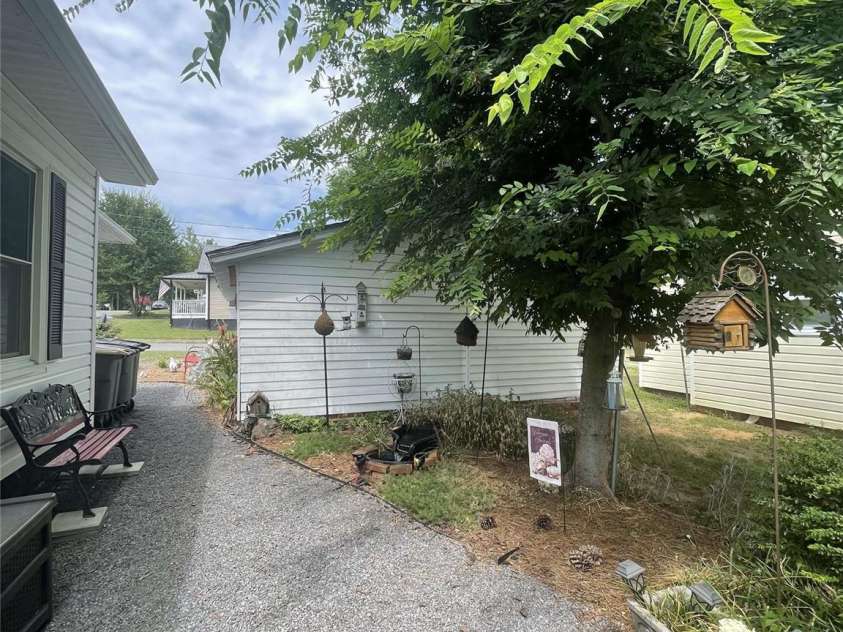 1001 Cannon Boulevard, Kannapolis, NC 28083.  MLS# CAR4286050, YatesRealty ID 6217. 