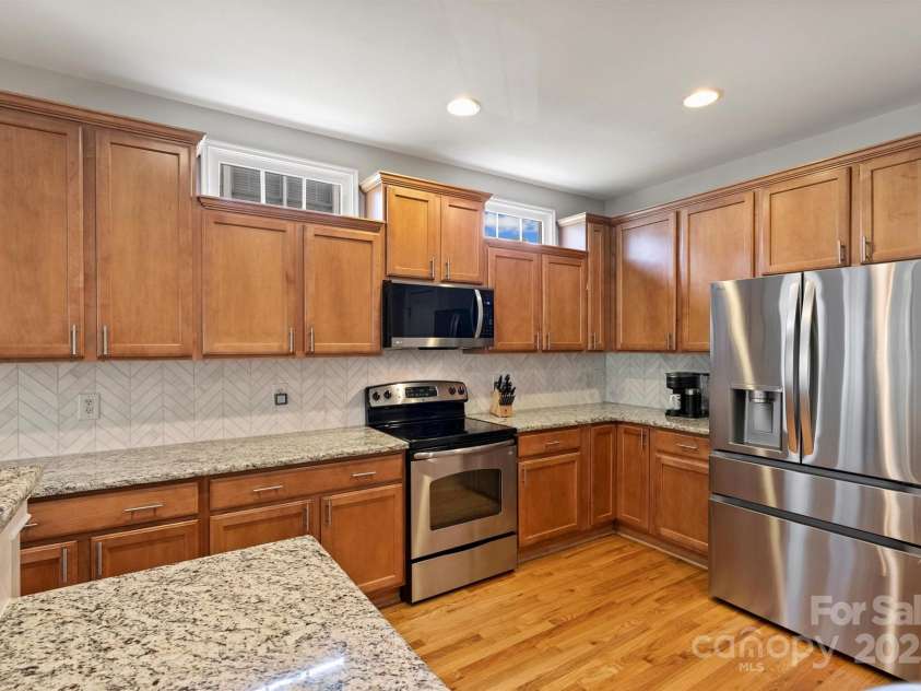 142 Mills Lane, Fort Mill, SC 29708.  MLS# CAR4231340, YatesRealty ID 6218. 