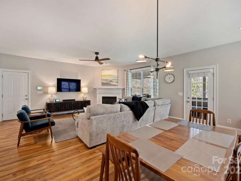 142 Mills Lane, Fort Mill, SC 29708.  MLS# CAR4231340, YatesRealty ID 6218. 