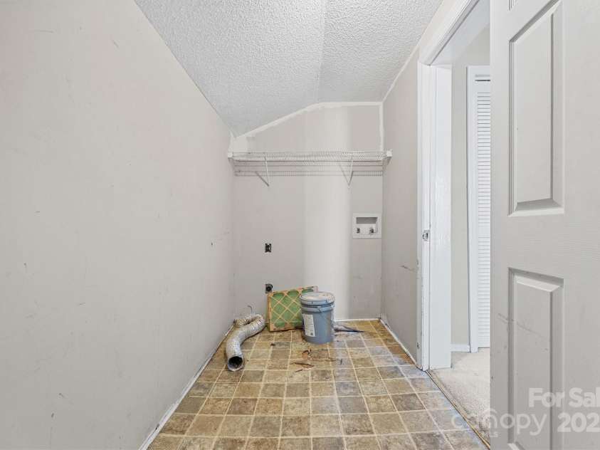 219 Link Street, Fort Mill, SC 29715.  MLS# CAR4326464, YatesRealty ID 6219. 