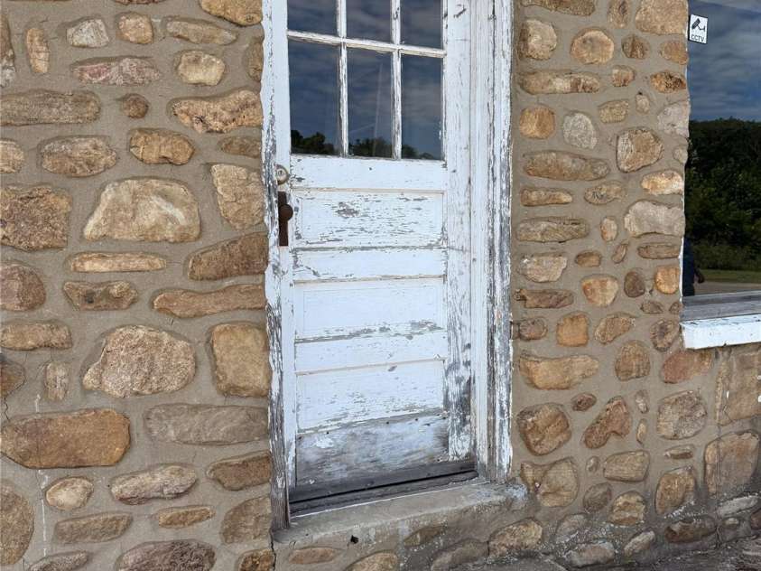 41 Upper Shut In Road, Hot Springs, NC 27843.  MLS# CAR4307080, YatesRealty ID 622. 