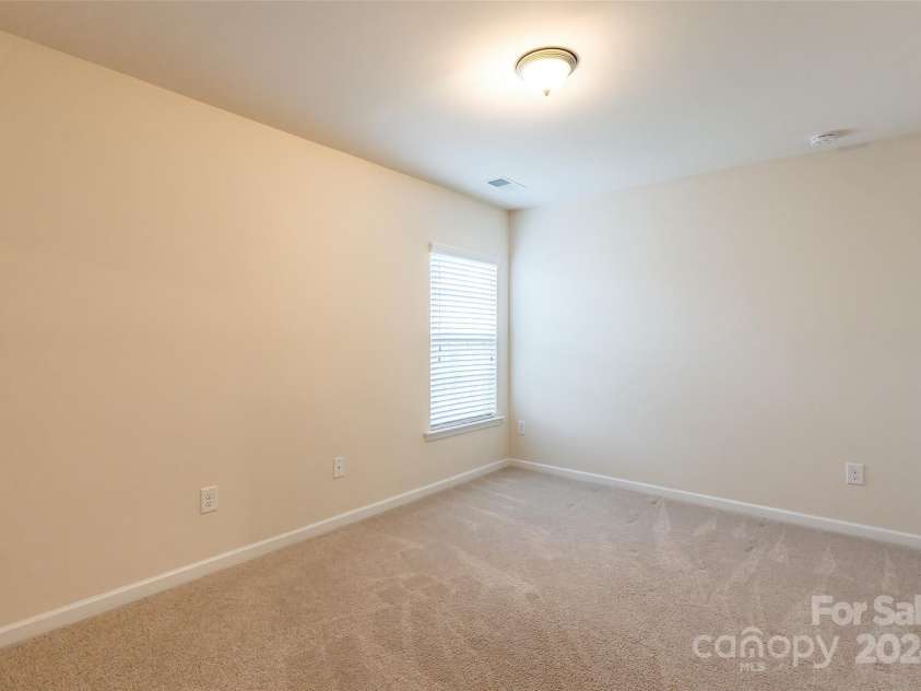 1270 Hideaway Gulch Drive, Fort Mill, SC 29715.  MLS# CAR4209250, YatesRealty ID 6220. 