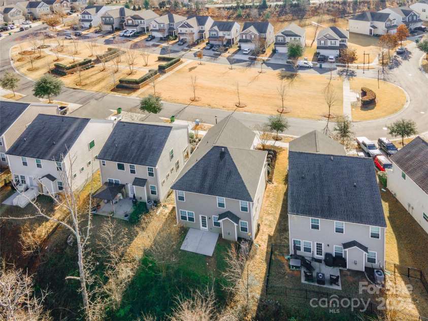 1270 Hideaway Gulch Drive, Fort Mill, SC 29715.  MLS# CAR4209250, YatesRealty ID 6220. 