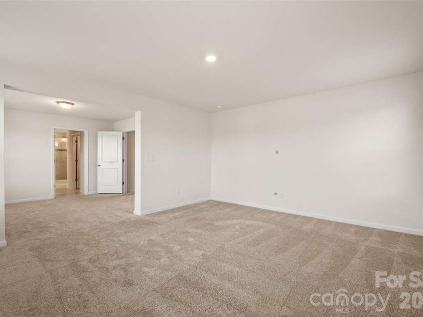 2015 Saddlebred Drive, Iron Station, NC 28080.  MLS# CAR4338671, YatesRealty ID 6220. Owner's Suite