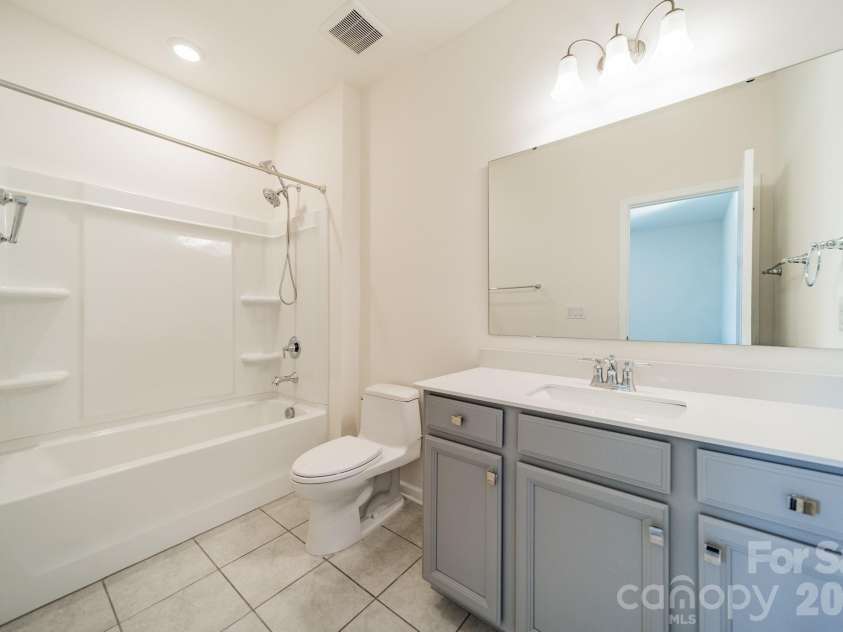 1032 Argentium Way, Waxhaw, NC 28173.  MLS# CAR4356764, YatesRealty ID 6221. 