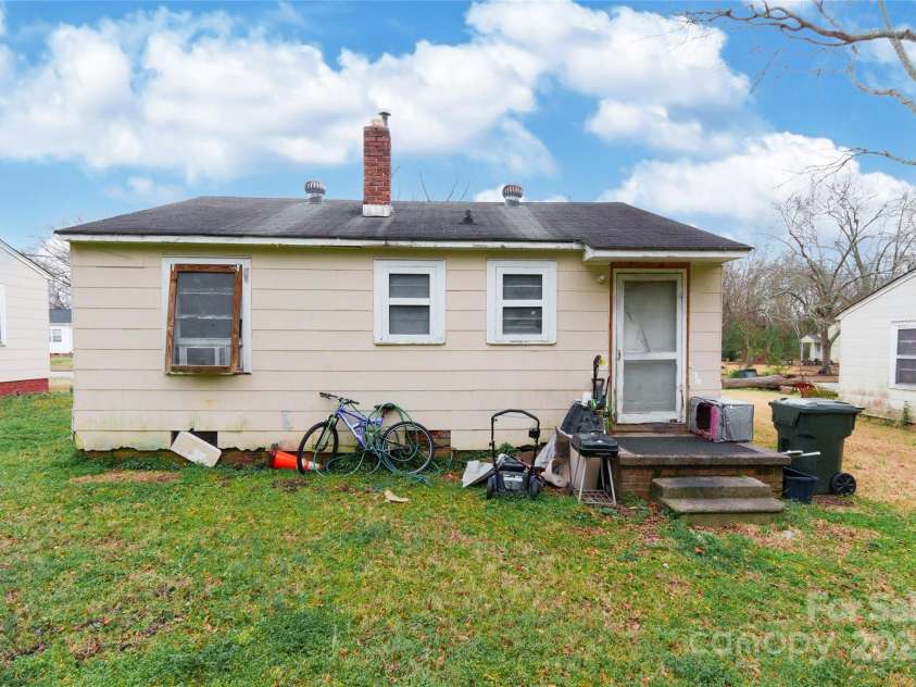 234 Marshall Street, Rock Hill, SC 29730.  MLS# CAR4221509, YatesRealty ID 6224. 