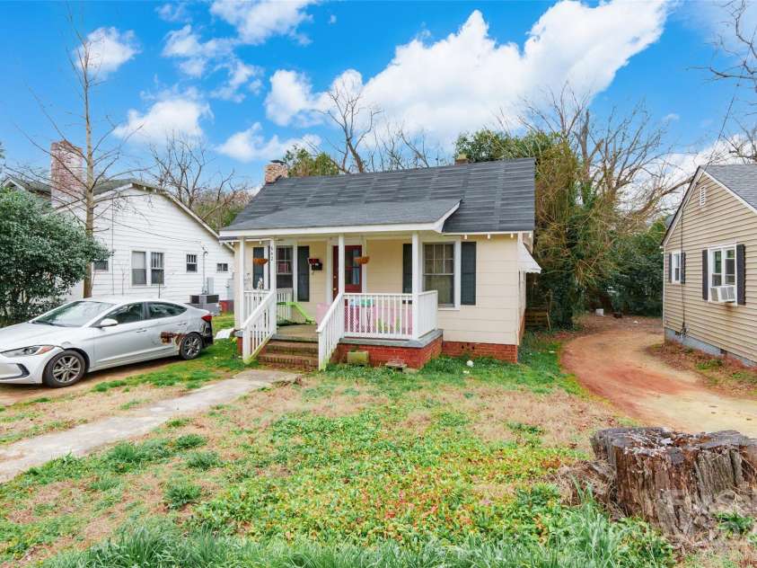 642 Black Street, Rock Hill, SC 29730.  MLS# CAR4221512, YatesRealty ID 6225. 