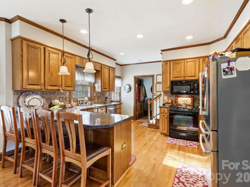 1600 Thornhill Drive, Monroe, NC 28110.  MLS# CAR4325447, YatesRealty ID 6227. Kitchen