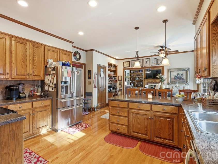 1600 Thornhill Drive, Monroe, NC 28110.  MLS# CAR4325447, YatesRealty ID 6227. Kitchen