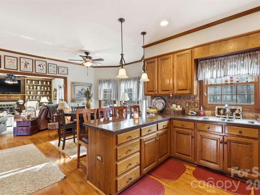 1600 Thornhill Drive, Monroe, NC 28110.  MLS# CAR4325447, YatesRealty ID 6227. Kitchen