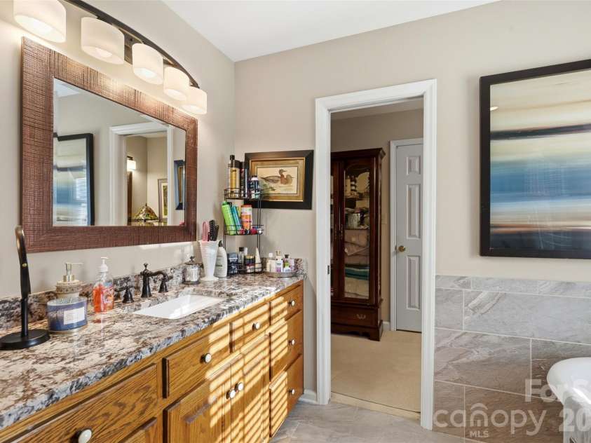 1600 Thornhill Drive, Monroe, NC 28110.  MLS# CAR4325447, YatesRealty ID 6227. Primary Bathroom