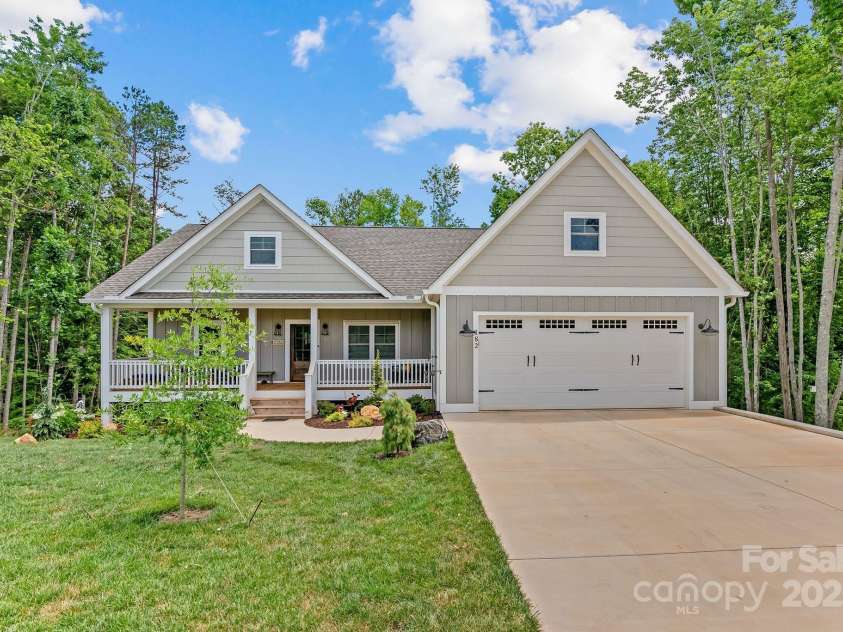 182 Country Drive, Mars Hill, NC 28754.  MLS# CAR4161699, YatesRealty ID 6228. 2-car garage, main level