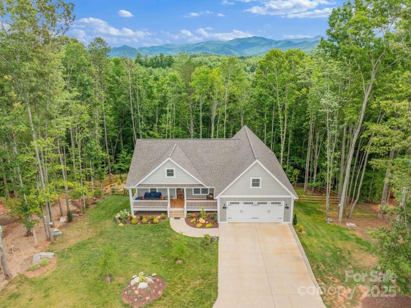 182 Country Drive, Mars Hill, NC 28754.  MLS# CAR4161699, YatesRealty ID 6228. 