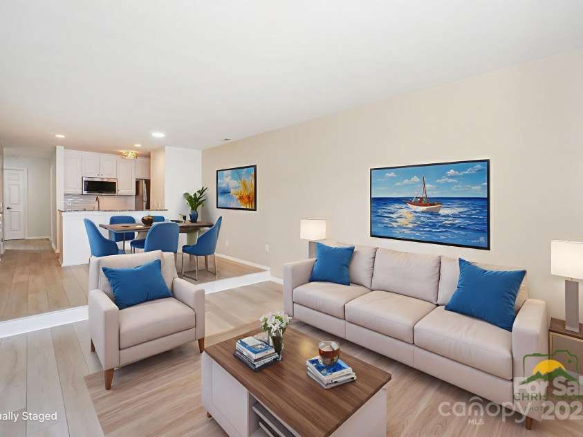 368 Northwest Drive, Davidson, NC 28036.  MLS# CAR4245656, YatesRealty ID 6229. 