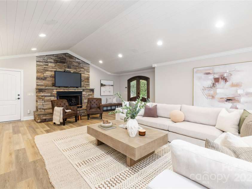 11133 Willow Oak Road, Norwood, NC 28128.  MLS# CAR4310555, YatesRealty ID 623. 