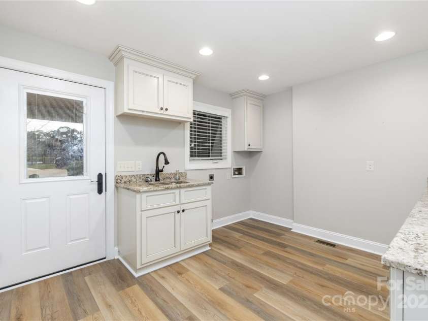 11133 Willow Oak Road, Norwood, NC 28128.  MLS# CAR4310555, YatesRealty ID 623. 