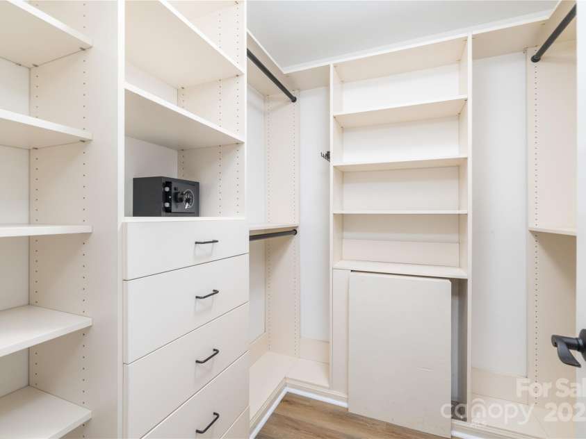 11133 Willow Oak Road, Norwood, NC 28128.  MLS# CAR4310555, YatesRealty ID 623. 