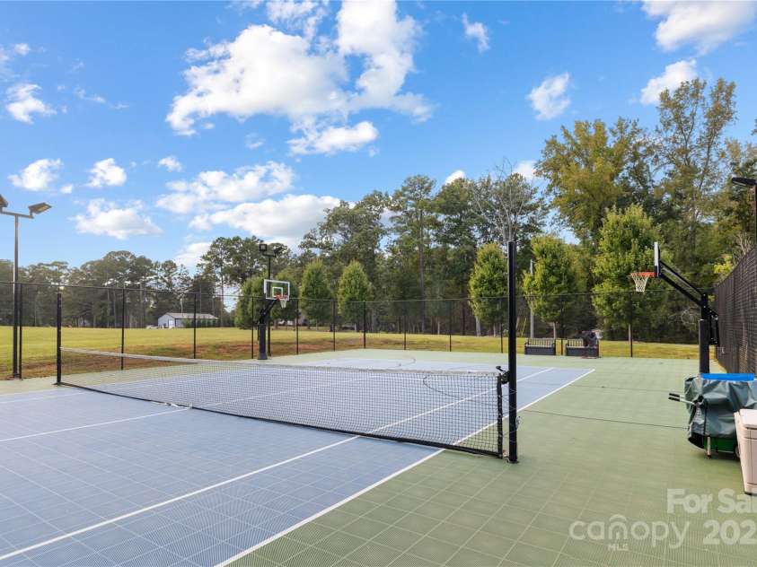 11133 Willow Oak Road, Norwood, NC 28128.  MLS# CAR4310555, YatesRealty ID 623. 