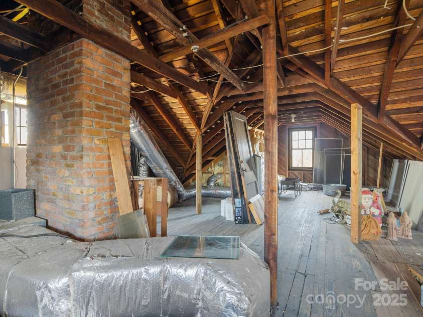 44 Bickford Avenue, Tryon, NC 28782.  MLS# CAR4245454, YatesRealty ID 6231. I can see so much potential!