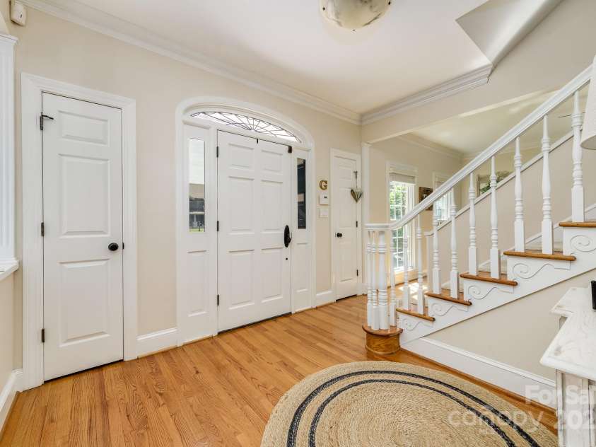 5300 Green Rea Road, Charlotte, NC 28226.  MLS# CAR4181252, YatesRealty ID 6232. 