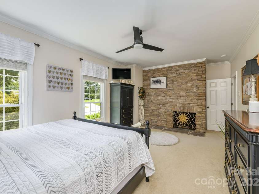 5300 Green Rea Road, Charlotte, NC 28226.  MLS# CAR4181252, YatesRealty ID 6232. 