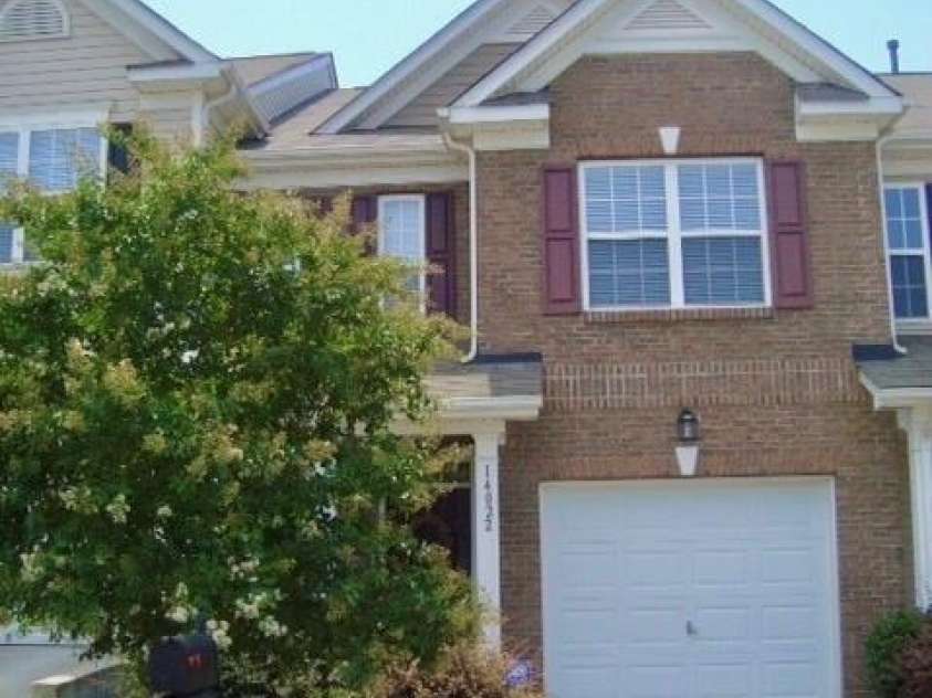 14022 Drake Watch Lane, Charlotte, NC 28262.  MLS# CAR4244290, YatesRealty ID 6233. 