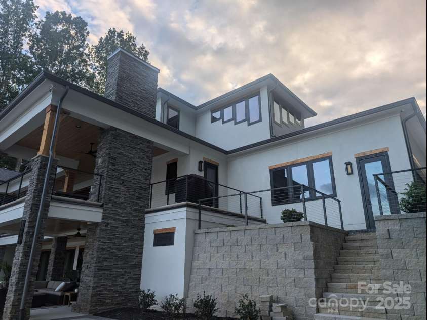 180 Willow Point Road, Troutman, NC 28166.  MLS# CAR4221786, YatesRealty ID 6234. 