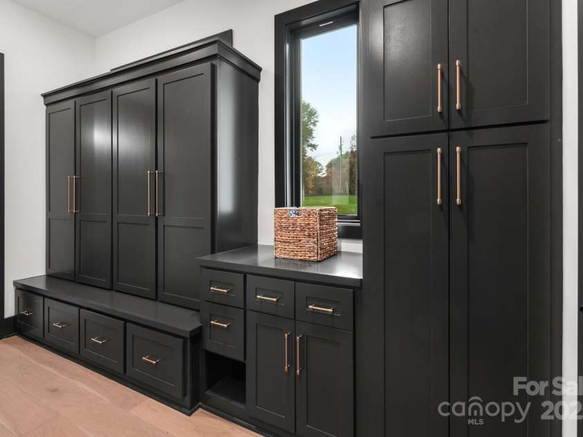 180 Willow Point Road, Troutman, NC 28166.  MLS# CAR4221786, YatesRealty ID 6234. 