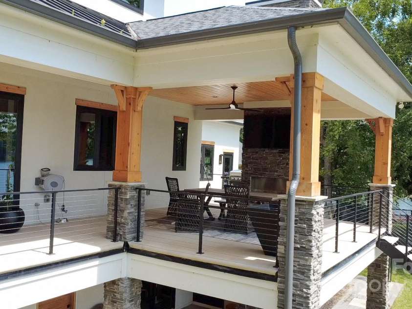 180 Willow Point Road, Troutman, NC 28166.  MLS# CAR4221786, YatesRealty ID 6234. 