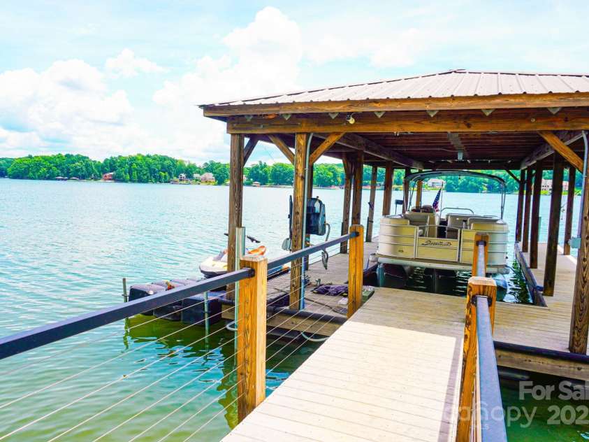 180 Willow Point Road, Troutman, NC 28166.  MLS# CAR4221786, YatesRealty ID 6234. 