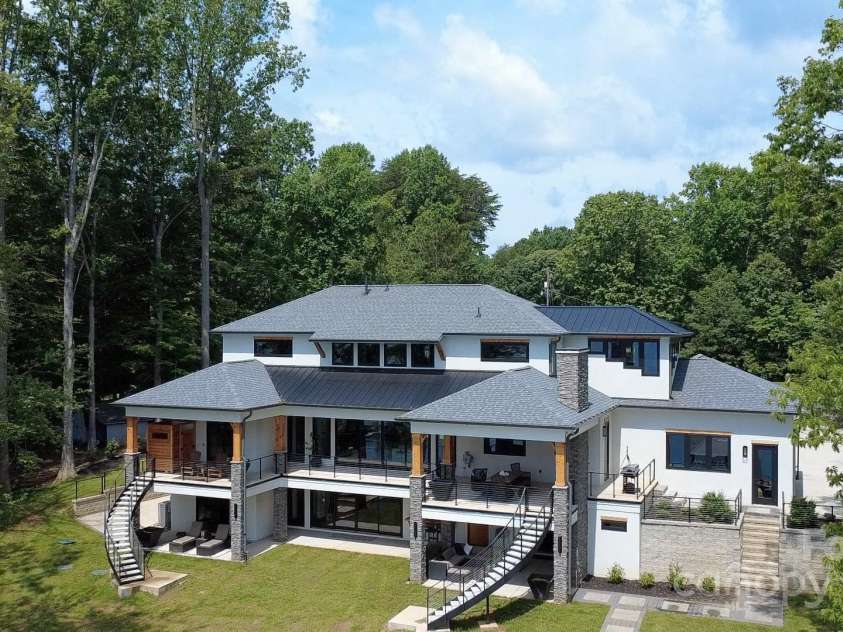 180 Willow Point Road, Troutman, NC 28166.  MLS# CAR4221786, YatesRealty ID 6234. 