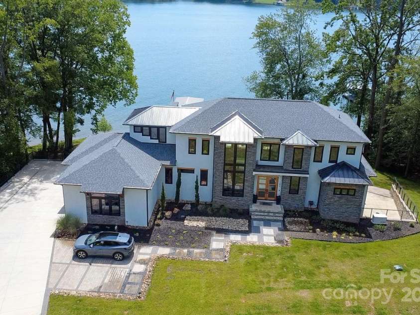 180 Willow Point Road, Troutman, NC 28166.  MLS# CAR4221786, YatesRealty ID 6234. 