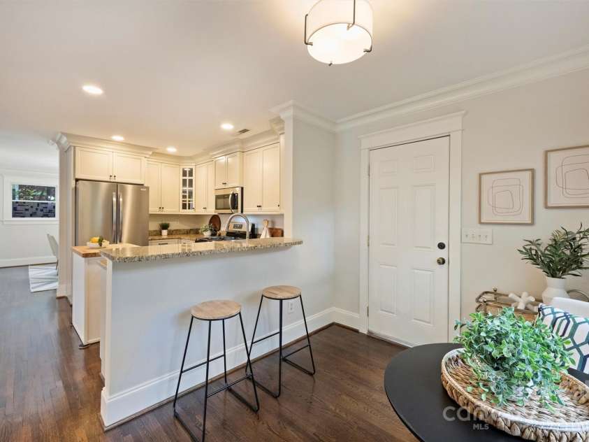 908 Academy Street, Charlotte, NC 28205.  MLS# CAR4245040, YatesRealty ID 6236. 