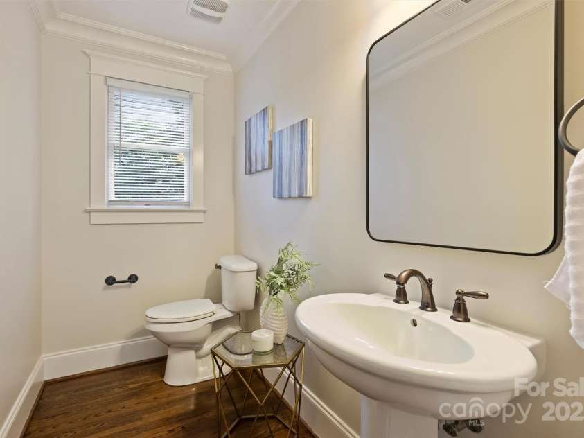 908 Academy Street, Charlotte, NC 28205.  MLS# CAR4245040, YatesRealty ID 6236. 