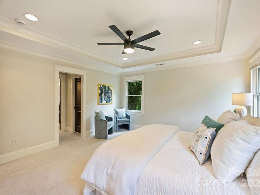 908 Academy Street, Charlotte, NC 28205.  MLS# CAR4245040, YatesRealty ID 6236. 