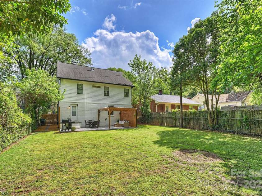 908 Academy Street, Charlotte, NC 28205.  MLS# CAR4245040, YatesRealty ID 6236. 