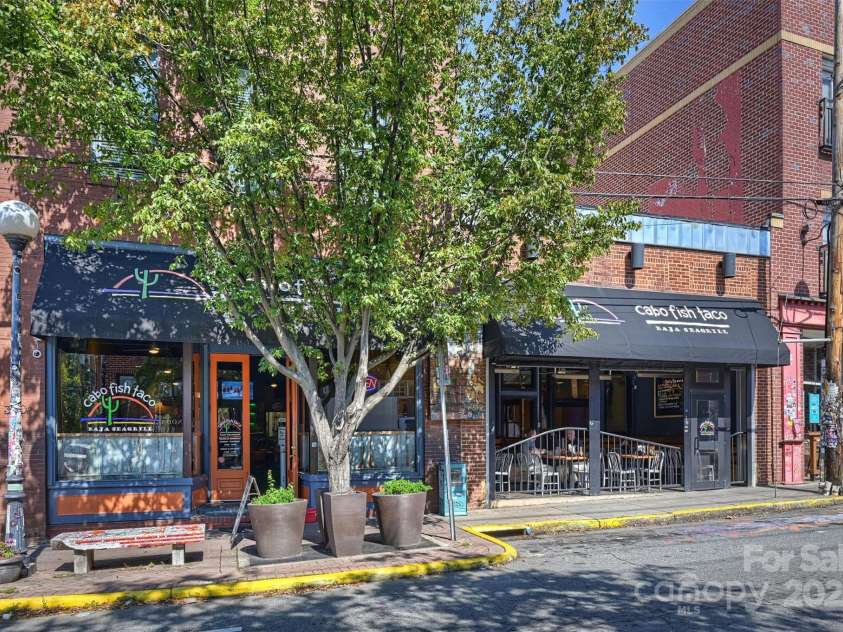 908 Academy Street, Charlotte, NC 28205.  MLS# CAR4245040, YatesRealty ID 6236. 
