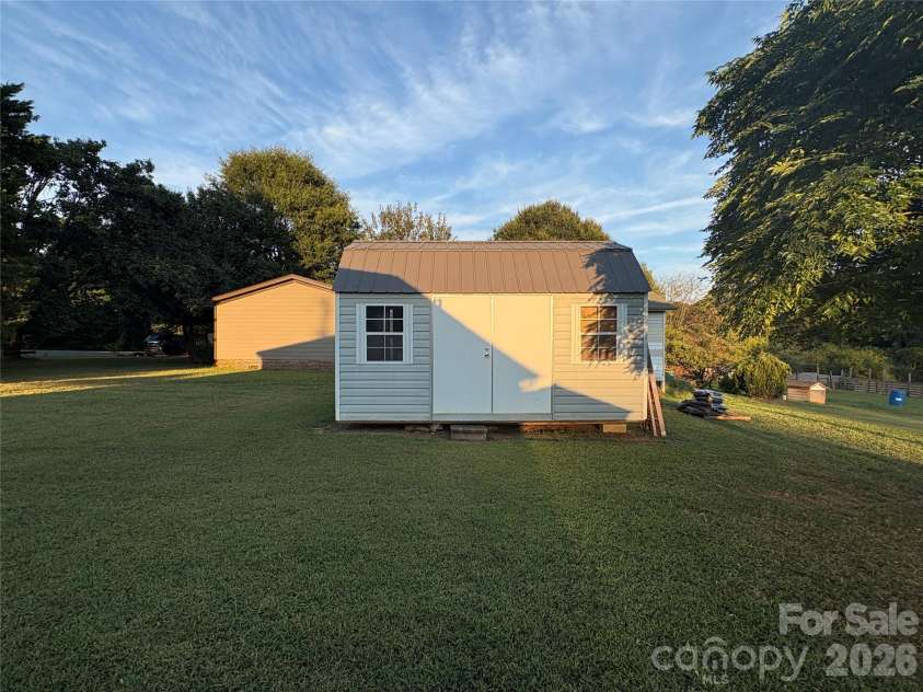 3422 Edwards Road, Wingate, NC 28174.  MLS# CAR4354829, YatesRealty ID 6237. 