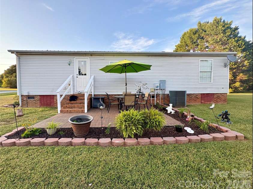 3422 Edwards Road, Wingate, NC 28174.  MLS# CAR4354829, YatesRealty ID 6237. 